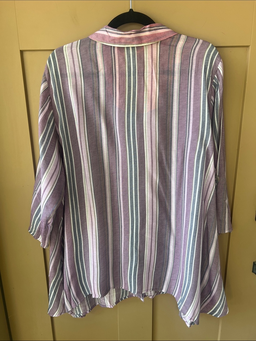 Catherine’s 18/20WP Lilac Stripe Button Down Elbow Sleeve Shirt Mother of Pearl - Picture 8 of 9